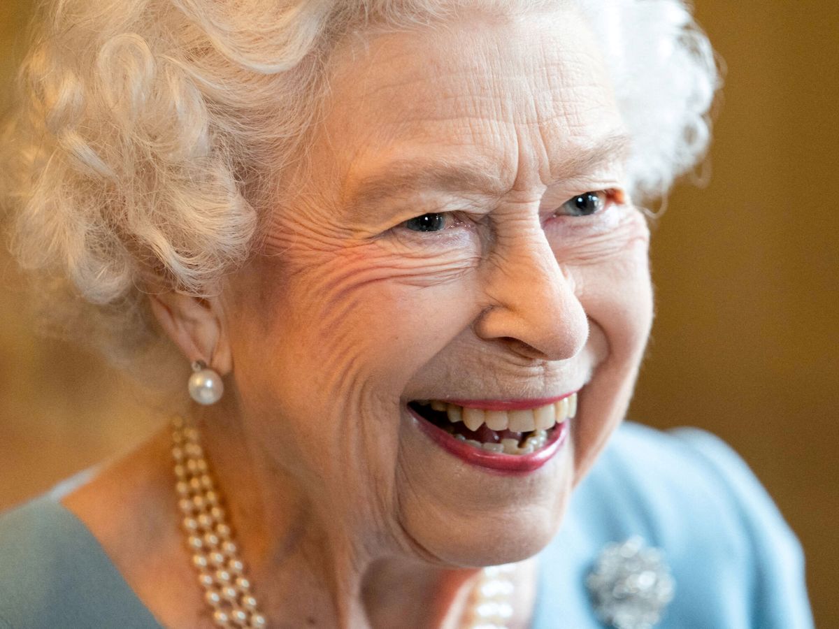Foto: La reina Isabel II en una imagen de archivo. (Reuters/Joe Giddens)