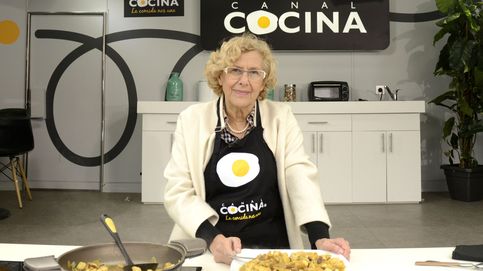 Manuela Carmena salta a la televisión para demostrar sus dotes culinarias