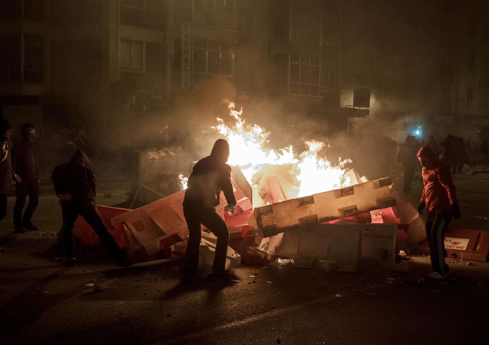 Foto: Incidentes durante una protesta en Gamonal (Efe)