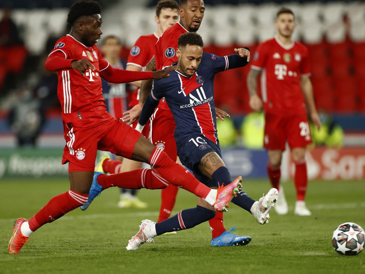 Foto: Neymar sembró el caos en el sistema defensivo del Bayern de Múnich. (Reuters)
