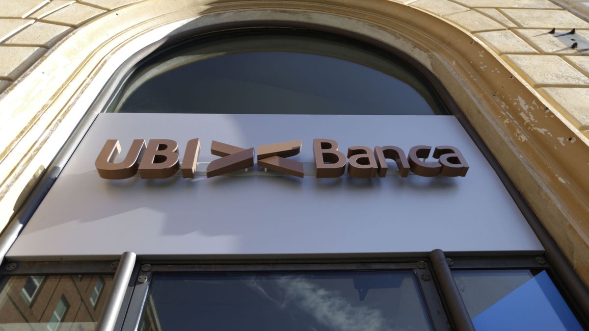 El Consejo de Administración de UBI Banca rechaza la opa de Intesa Sanpaolo
