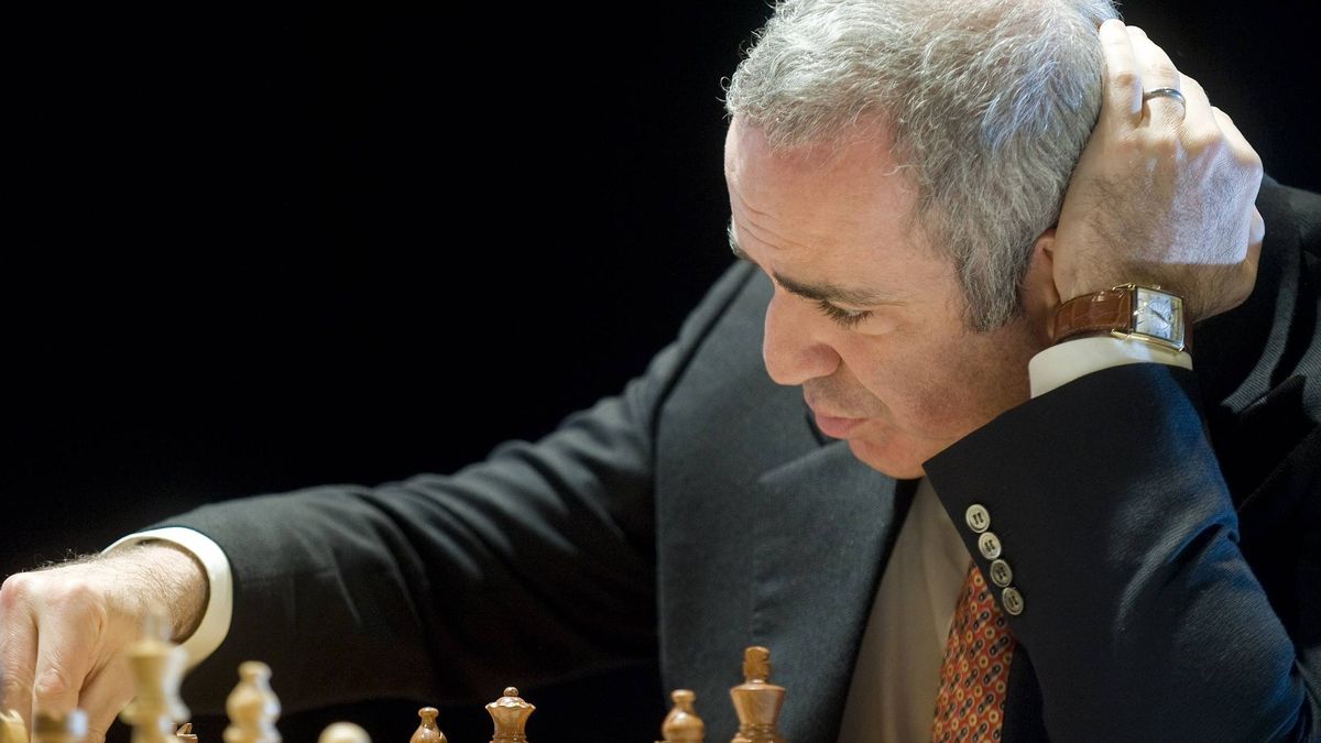Kasparov regresa al ajedrez y donará lo que gane al equipo olímpico de EEUU