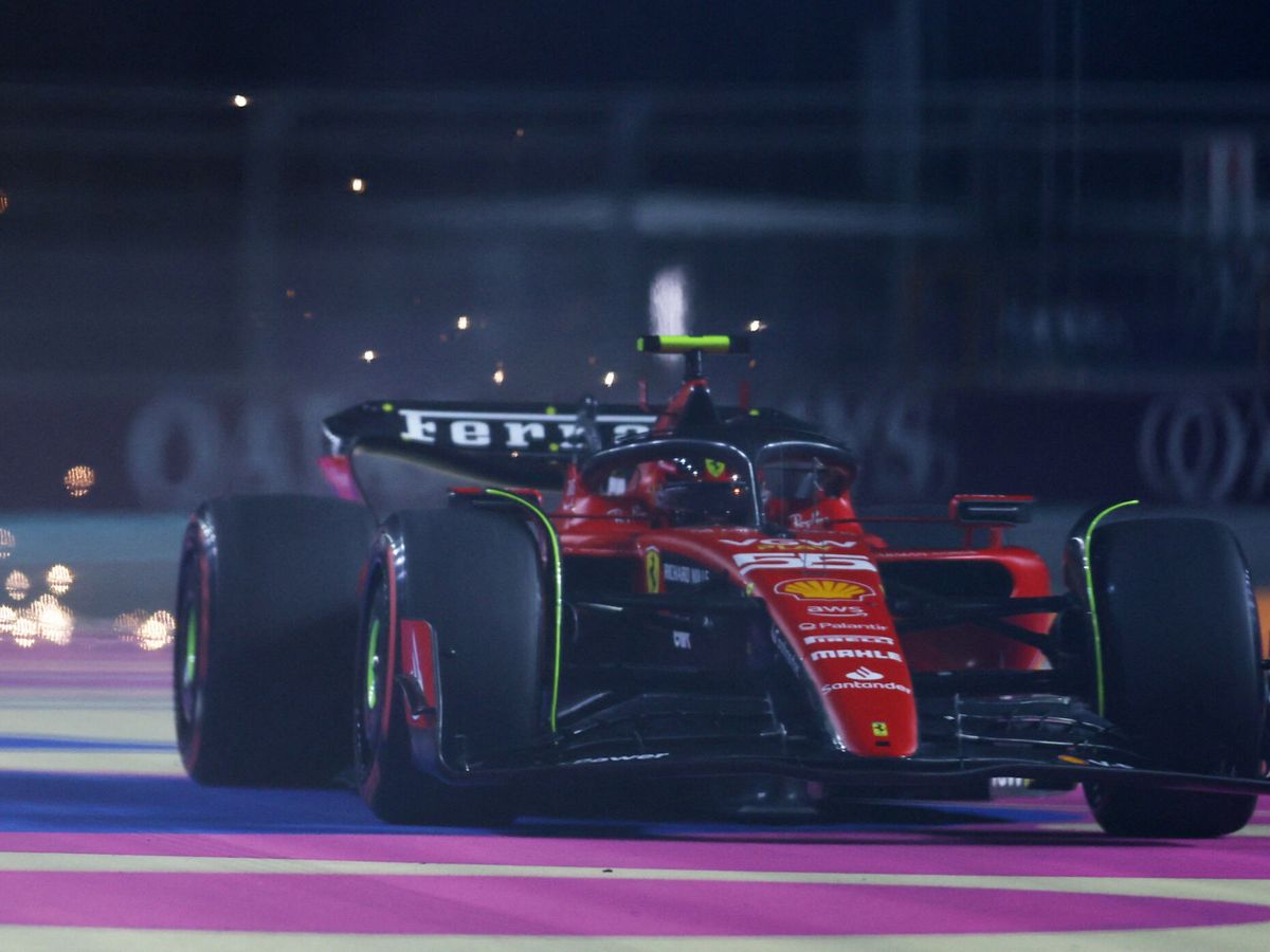 Foto: Carlos Sainz, en la clasificación del Gran Premio de Arabia Saudí. (Reuters/Rula Rouhana)