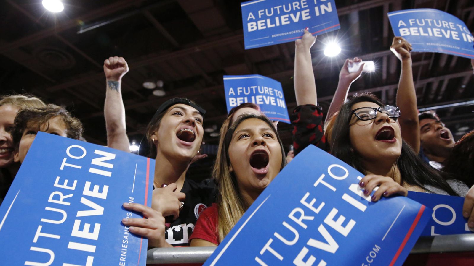 Foto: Votantes de Bernie Sanders reaccionan a los resultados de las primarias en Florida, Ohio e Illinois, el 15 de marzo de 2016 (Reuters).