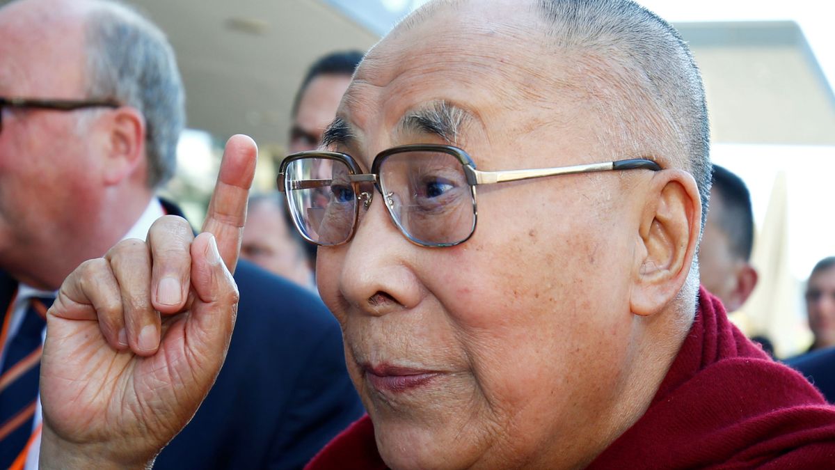 El Dalai Lama culpa al racismo por la muerte de George Floyd en Minneapolis