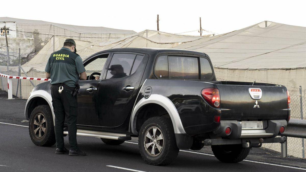 Sin carné de conducir y portando cocaína: detienen a dos motoristas en Canarias