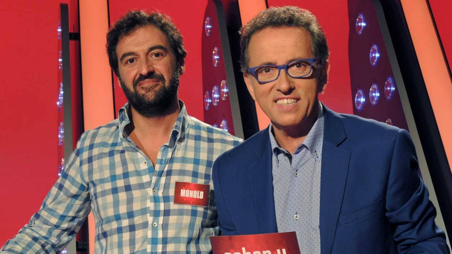 Manuel Romero, junto al presentador Jordi Hurtado. (RTVE)