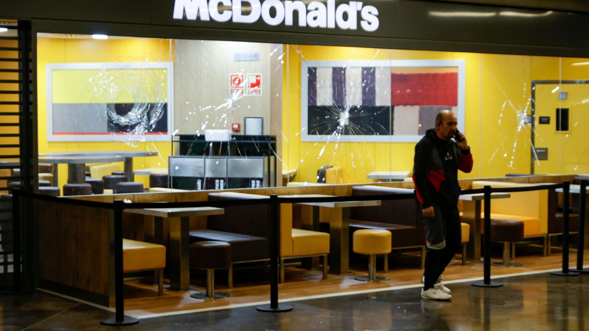 El juez envía a la AN el ataque con hacha en un McDonald's de Badalona al ver indicios de terrorismo yihadista