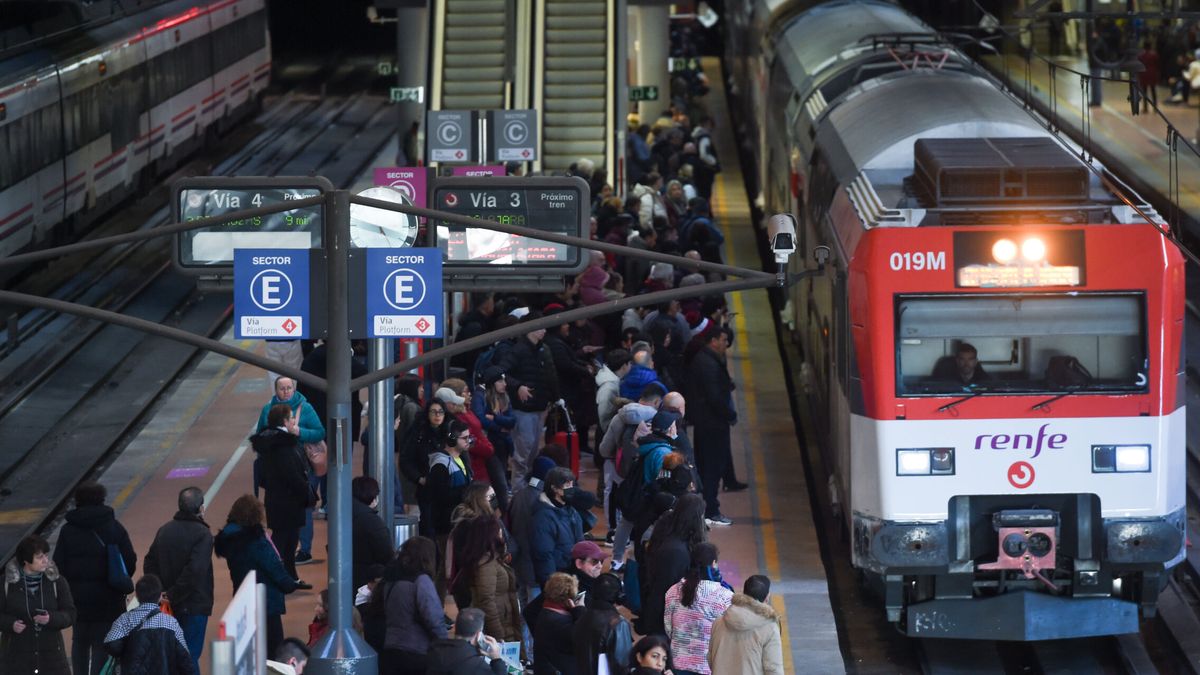 Huelga de trenes de Renfe y Adif en Madrid en febrero: fechas y líneas afectadas