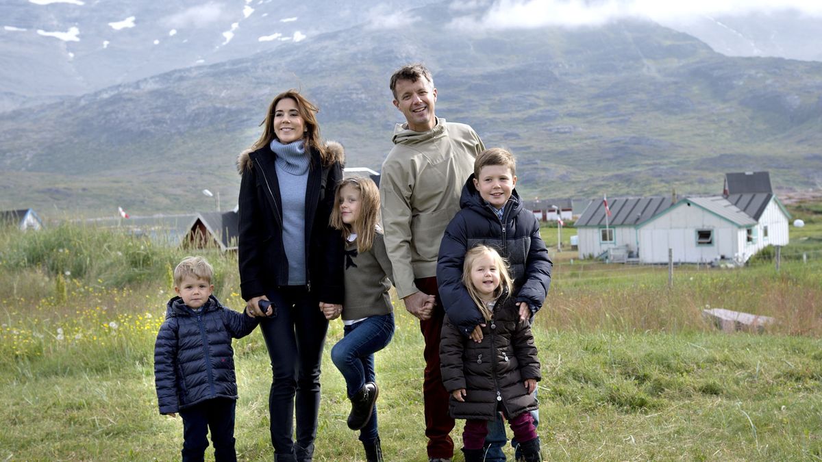 Federico y Mary de Dinamarca: sus hijos dejan el internado suizo y vuelven a casa
