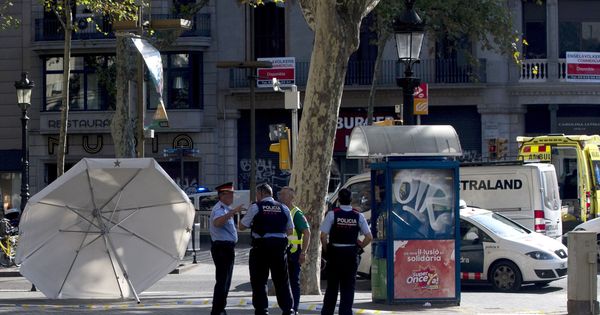 Foto: Las Ramblas en Barcelona tras el atentado. (Efe)