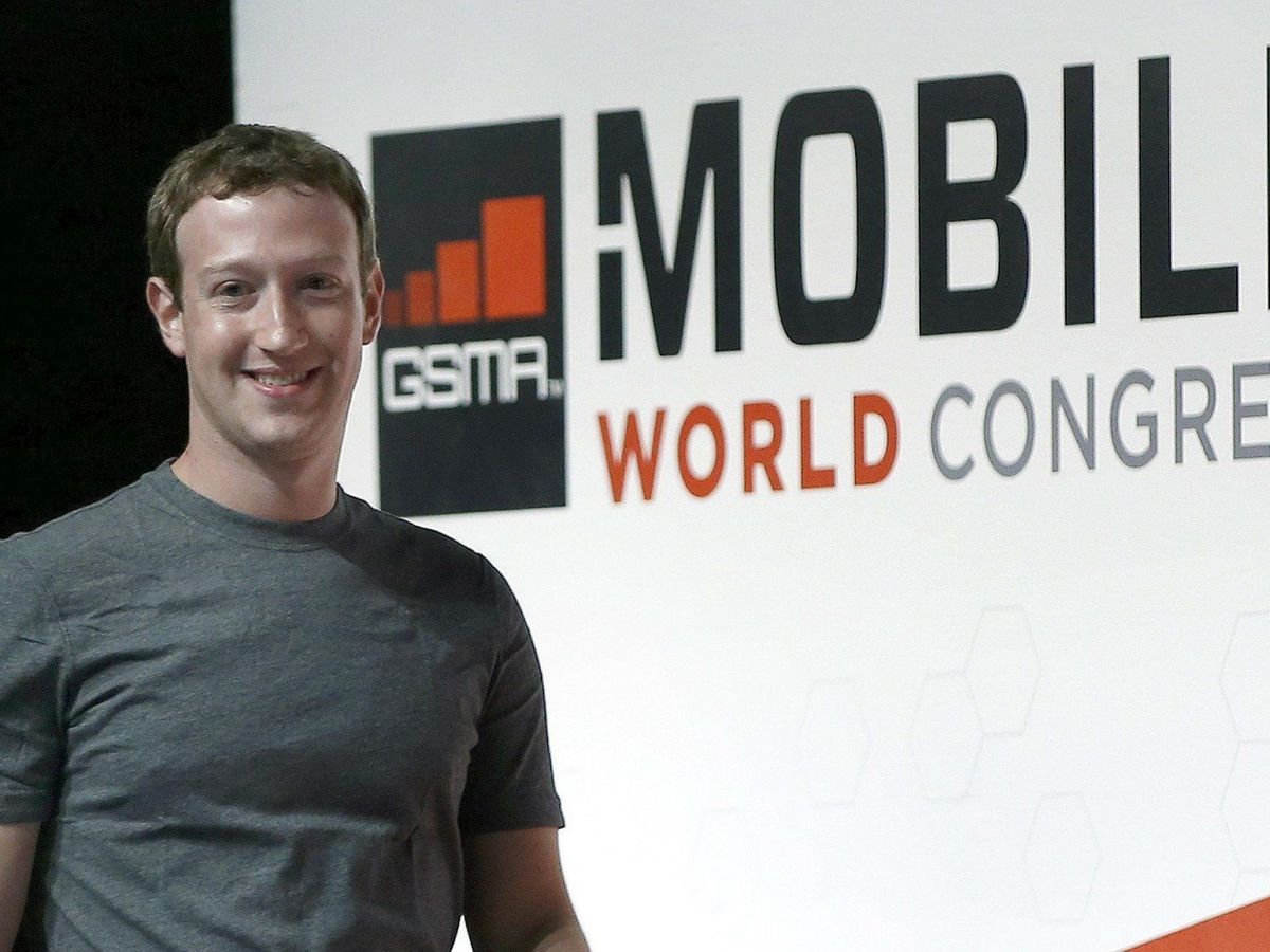 Foto: El fundador y CEO de Facebook, Mark Zuckerberg, en una edición del MWC. (EFE)