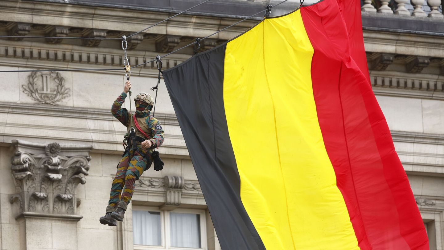 El desfile militar de la Fiesta Nacional de Bélgica. (EFE/Lecocq)