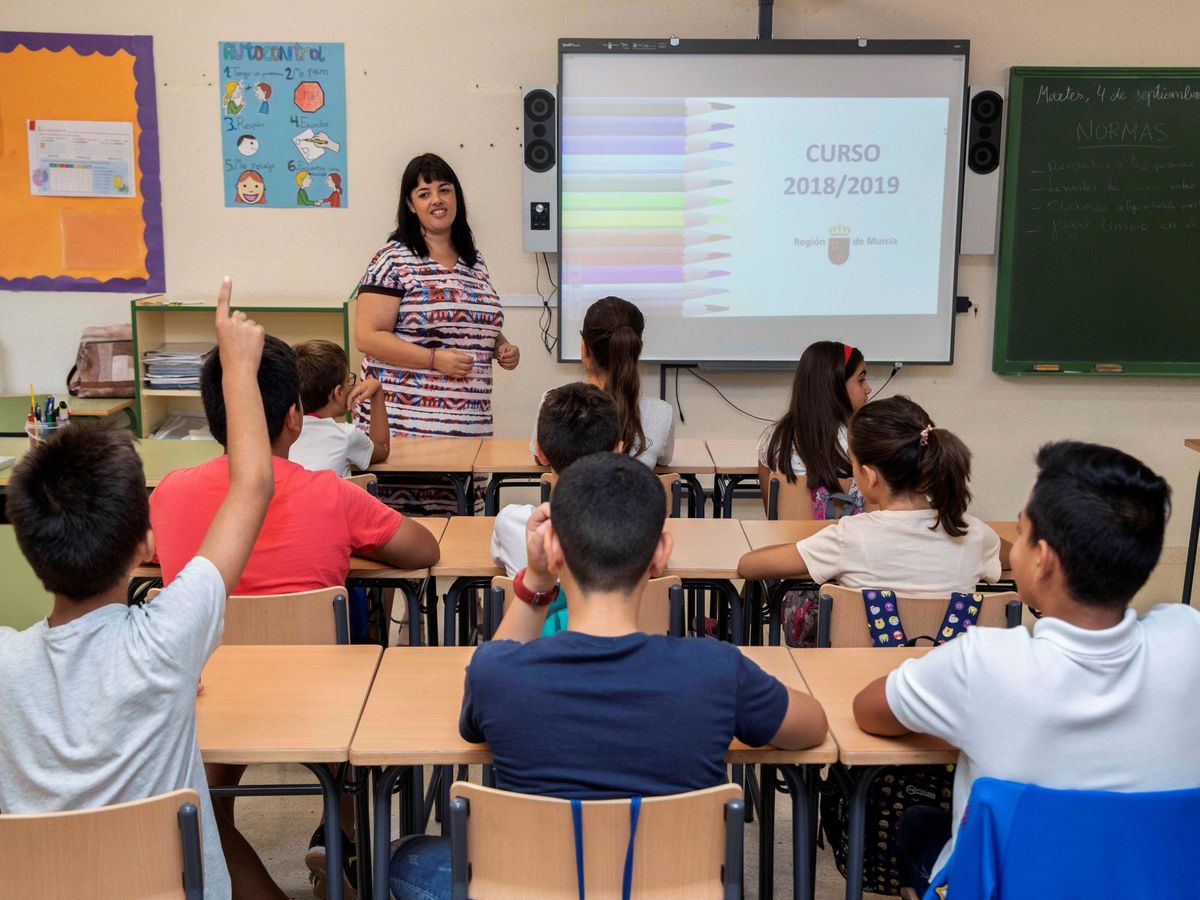 Foto: Alumnos de primaria en Cehegín (Murcia). (EFE)