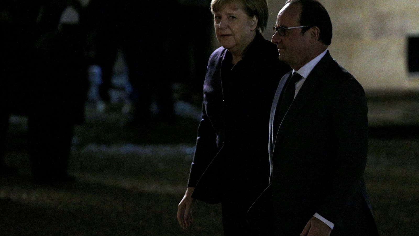 Foto: Angela Merkel junto a François Hollande en París la semana pasada. (EFE)