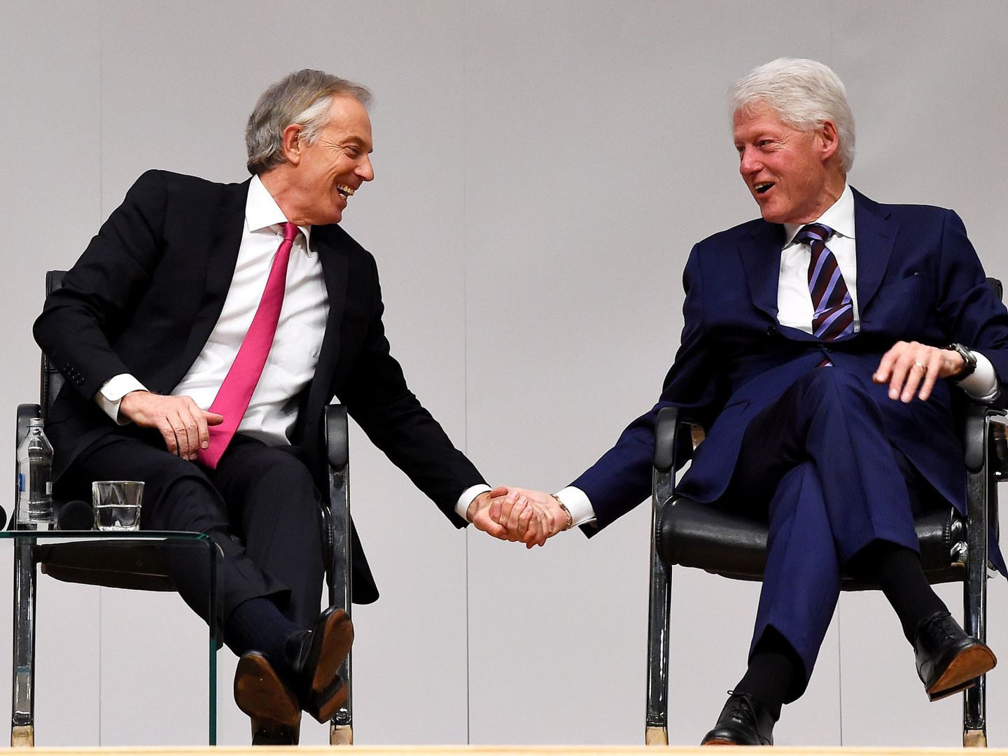 Tony Blair y Bill Clinton. (Reuters)