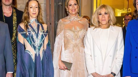 Polémica fashion en París entre Máxima de Holanda y Brigitte: hablan los expertos