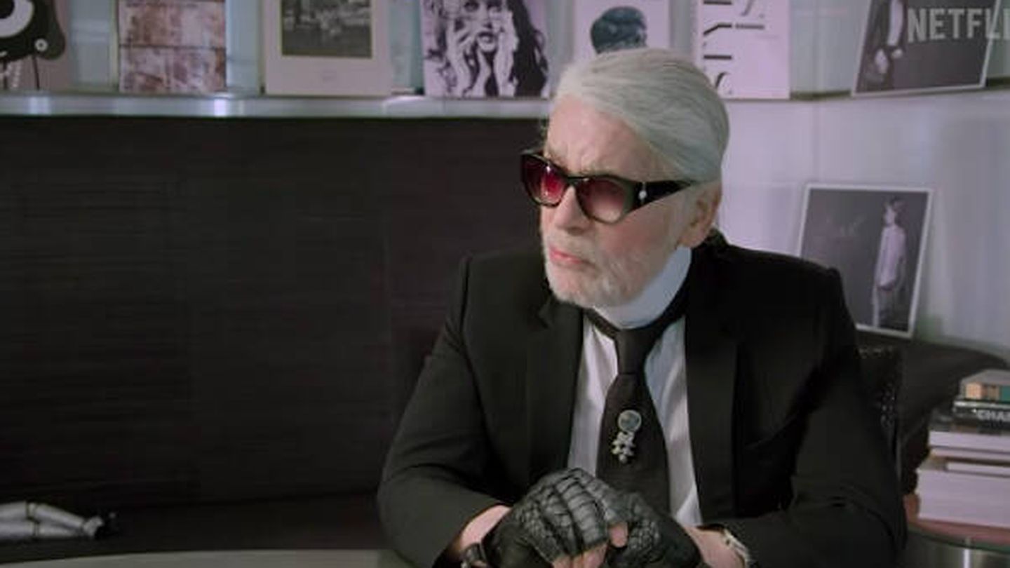 Fotograma del episodio de '7 días antes', dedicado a Karl Lagerfeld. (Netflix)