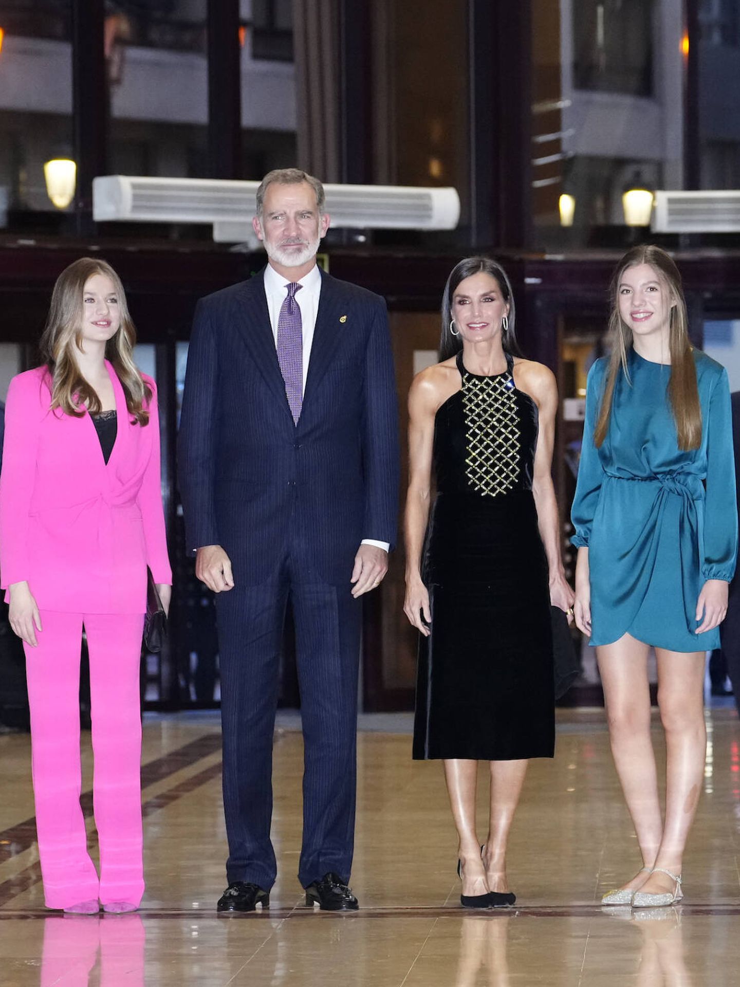 La familia real, en el concierto de los Premios Princesa de Asturias. (Limited Pictures)