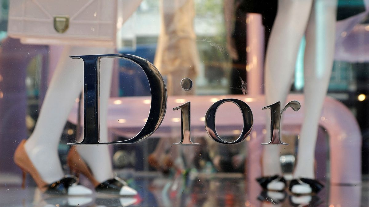 Italia abre investigación a Dior y Armani por presuntas prácticas laborales ilegales