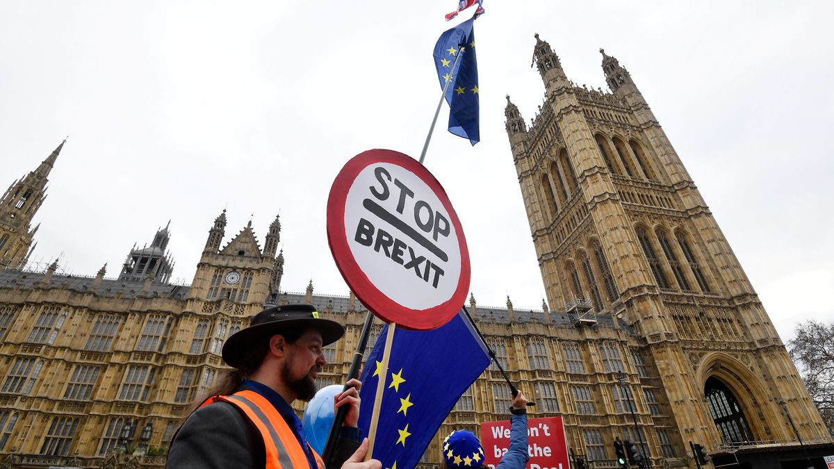 May cancela la votación del pacto del Brexit ante el riesgo de una derrota devastadora