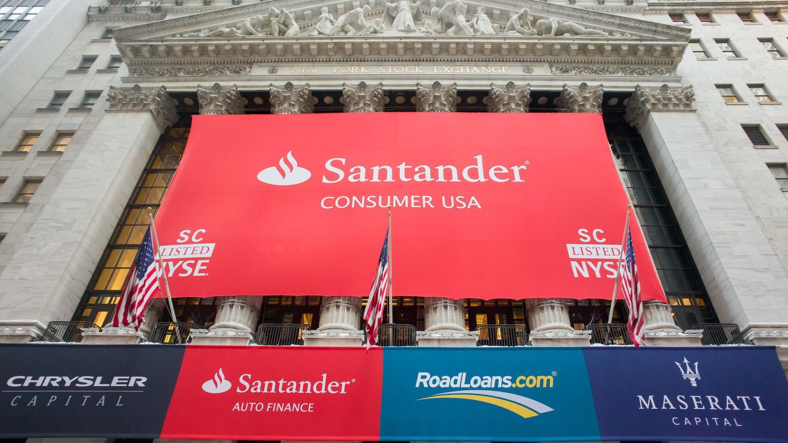 Foto: Telón de Santander Consumer en Wall Street. (EFE)
