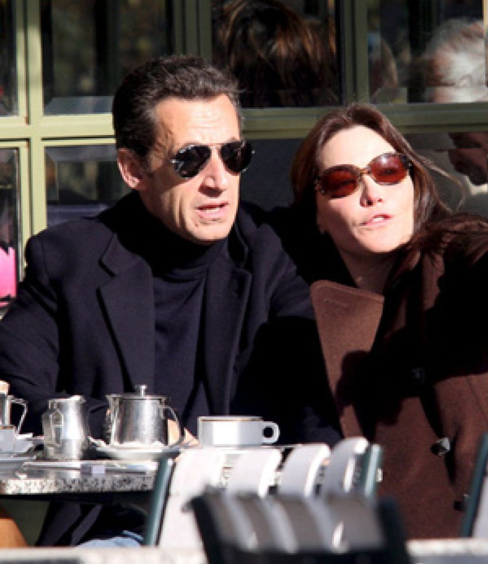 Foto: Nicolas Sarkozy y Carla Bruni se quedan sin luna de miel