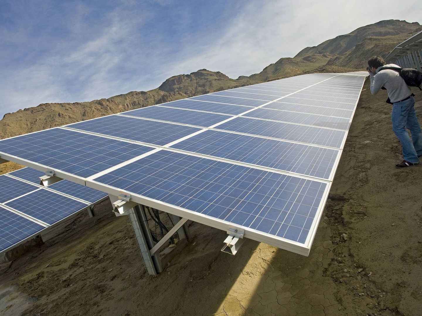 Placas fotovoltaicas, en La Rioja. (EFE)