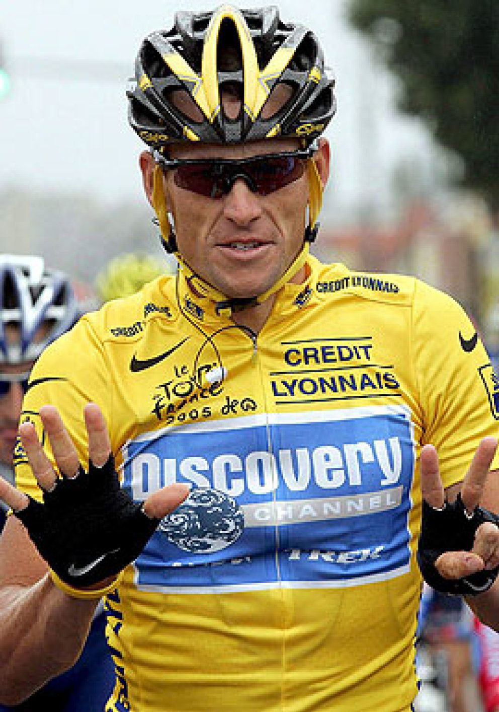Foto: La UCI suspende de por vida a Armstrong y le quita los siete Tours de Francia