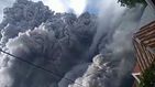 La erupción del volcán Sinabung (obliga a 30.000 personas a abandonar sus casas