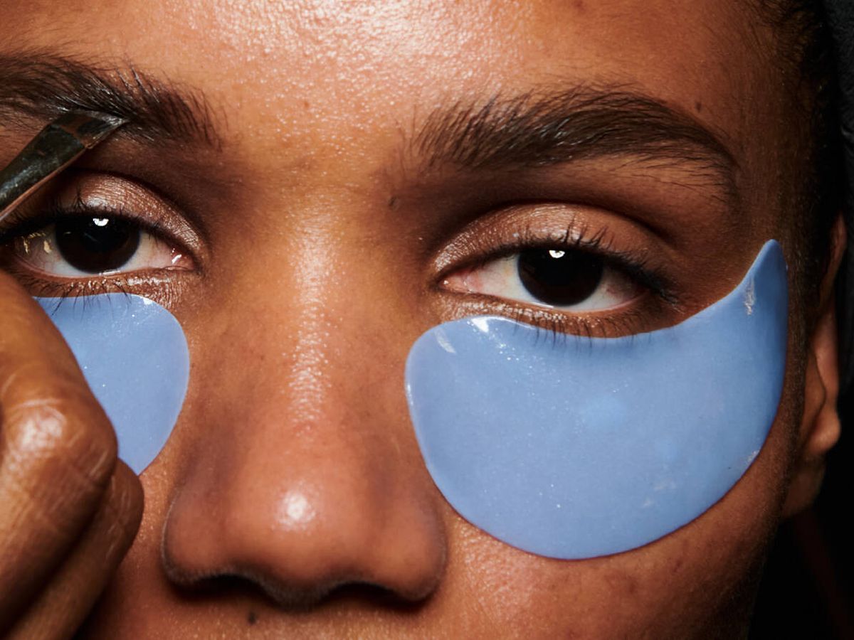 Parches de ojos reutilizables para potenciar el efecto de la crema y  ahorrar producto: el salvavidas 'beauty' del año