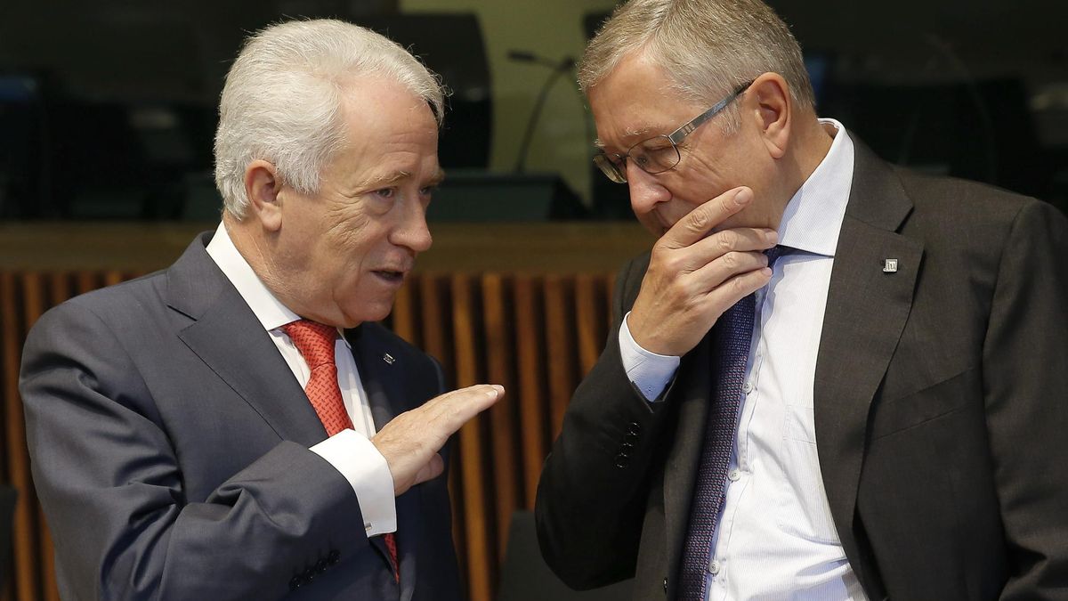 El Eurogrupo dará a Grecia 10.300 millones y el FMI se sumará al tercer rescate