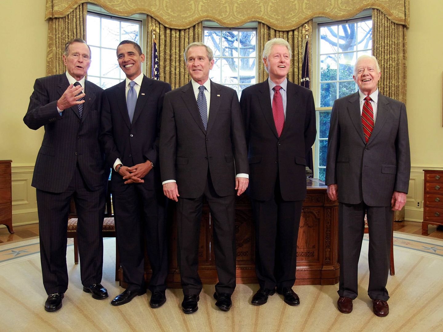 Bush Sr, Obama, Bush Jr, Clinton y Carter, en la Casa Blanca. (Getty)