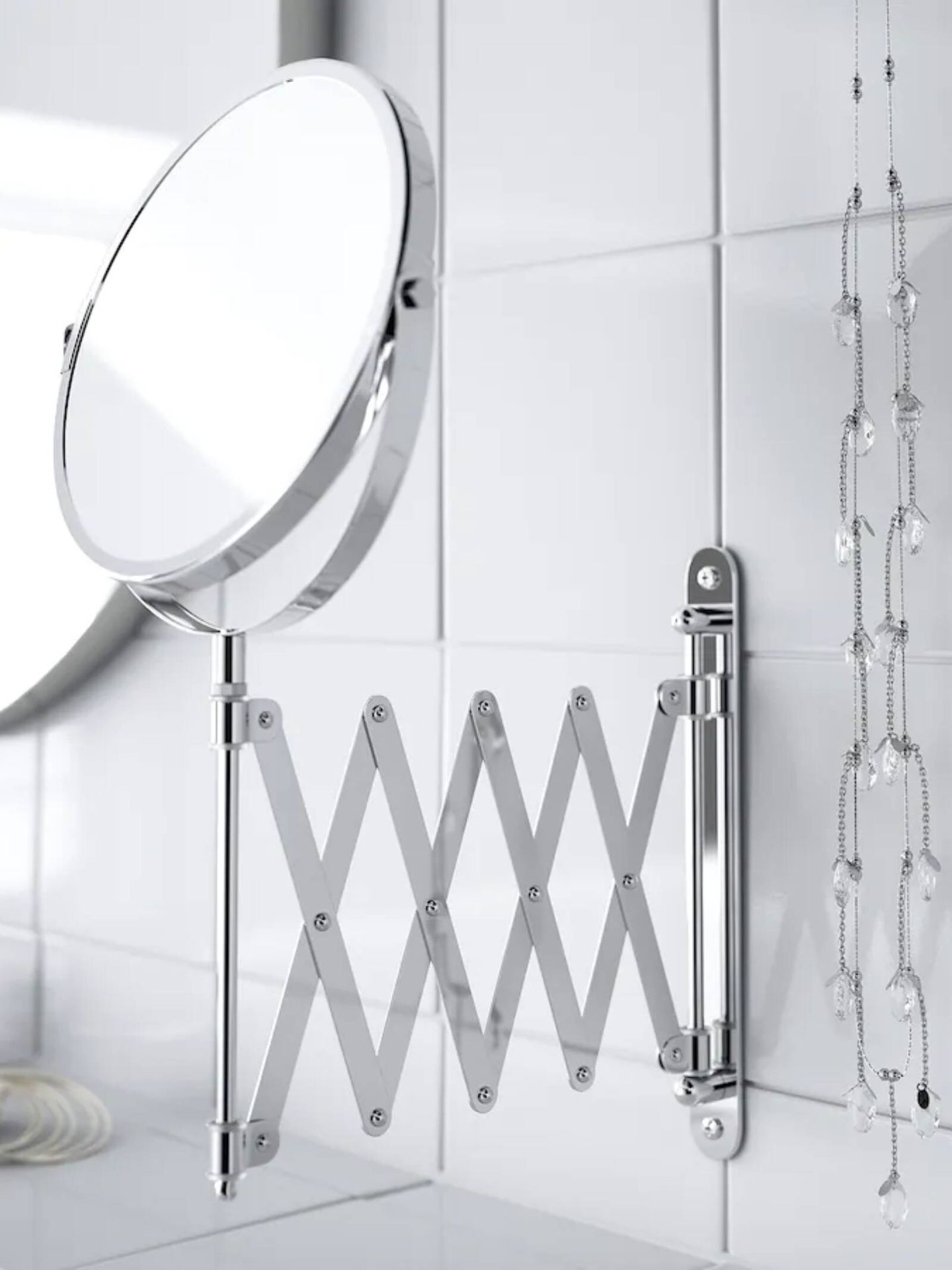 Espejos de Ikea para baños pequeños. (Cortesía)