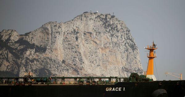 Foto: La embarcación iraní Grace 1, frente a Gribraltar. (Reuters)