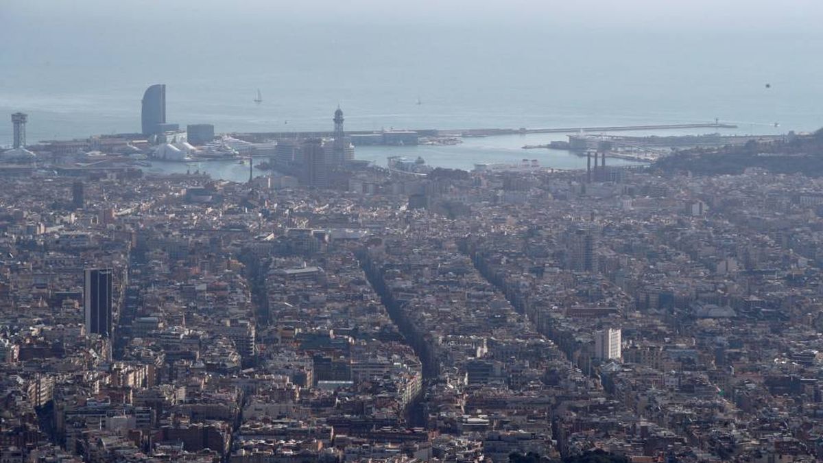 Cataluña declara un episodio de alta contaminación y pide moderar el deporte 