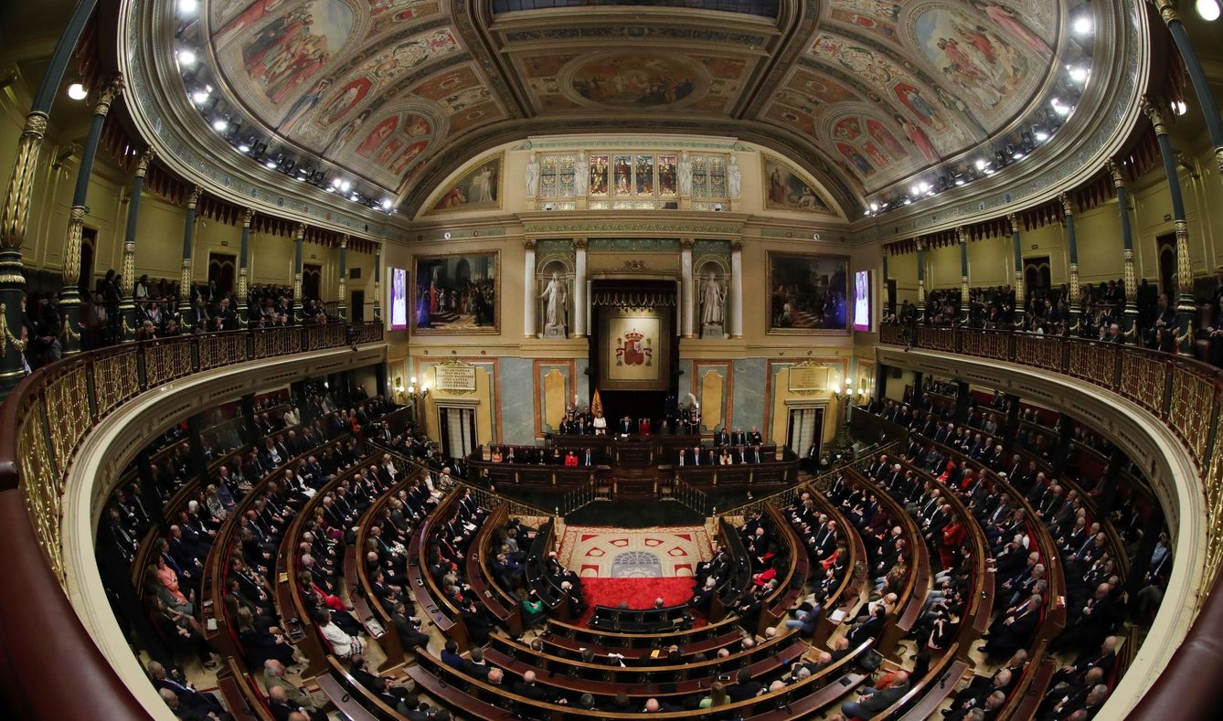 Vista general del hemiciclo del Congreso de los Diputados. (EFE)