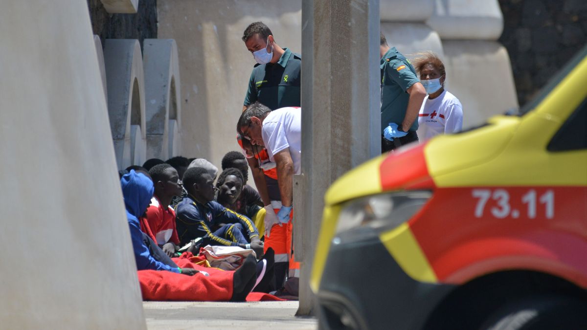 Rescatado al sur de Gran Canaria un cayuco con 103 migrantes a bordo