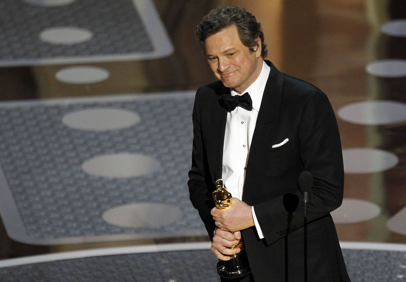 Colin Firth recoge el Óscar a mejor actor (Reuters)