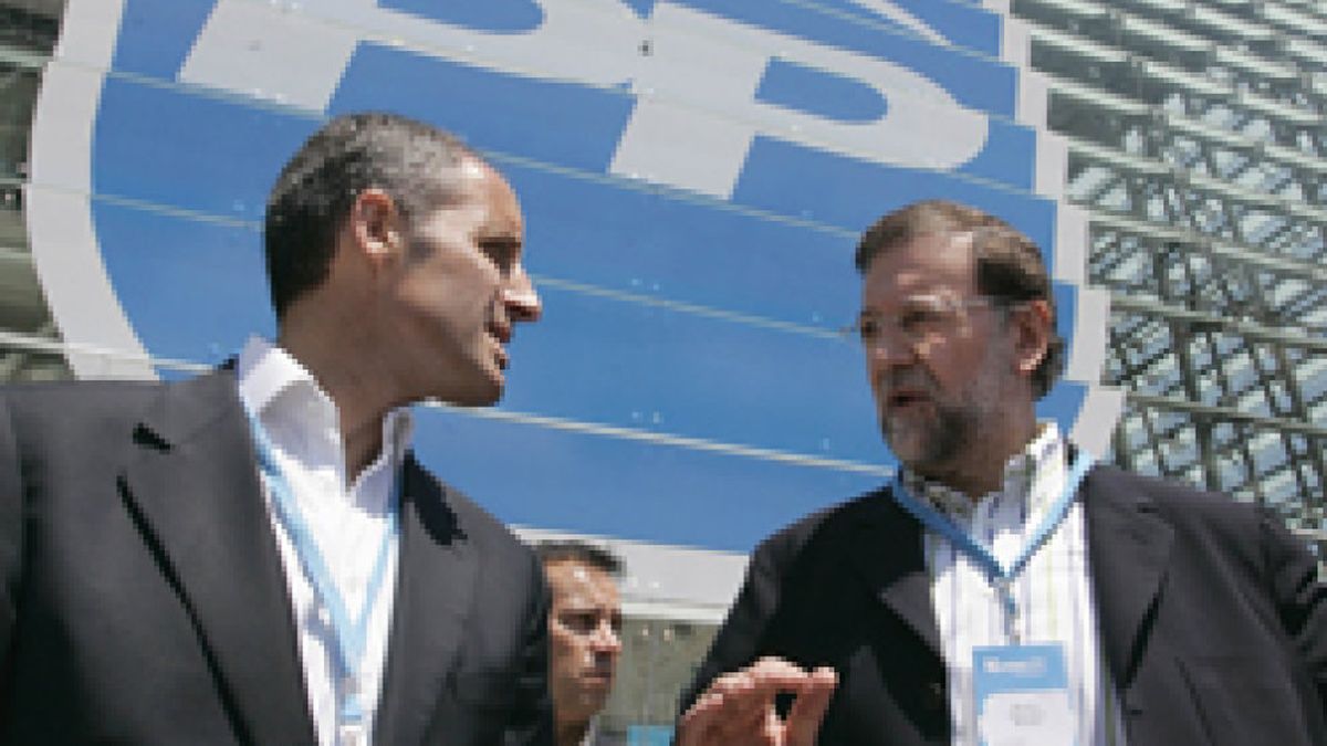 Rajoy confirma a Camps presionado por las nuevas filtraciones de Gürtel