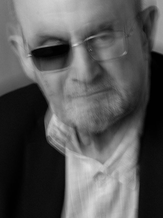 Salman Rushdie en una imagen. (D. G.)
