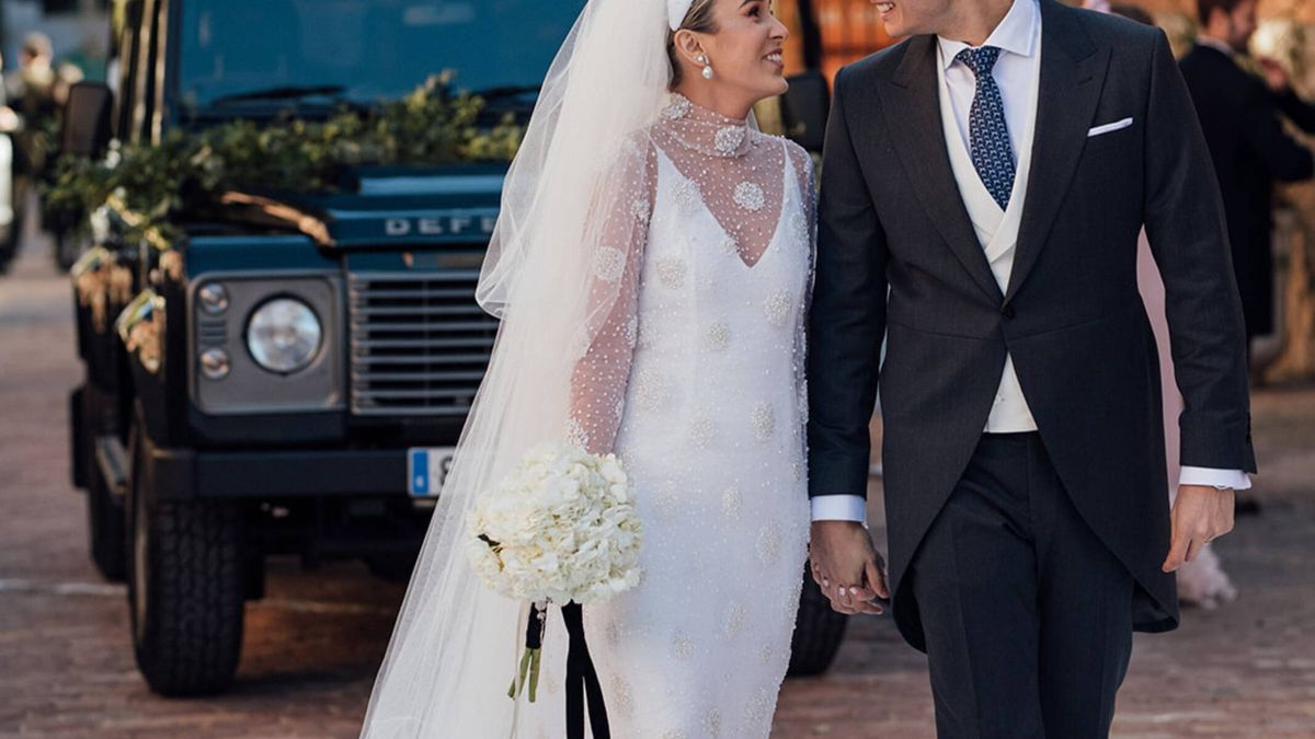 El vestido de novia de Rocío: el último look viral que causa sensación en las redes sociales