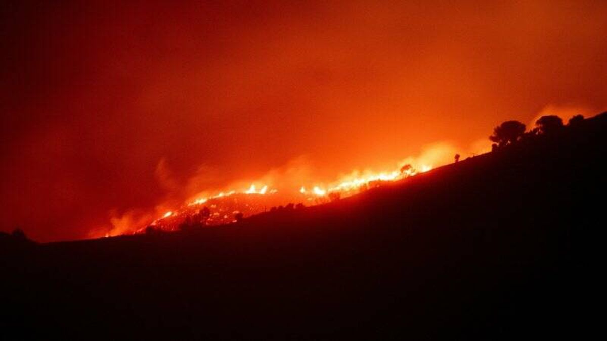 El incendio de Portbou (Girona) queda estabilizado y acaba el desconfinamiento
