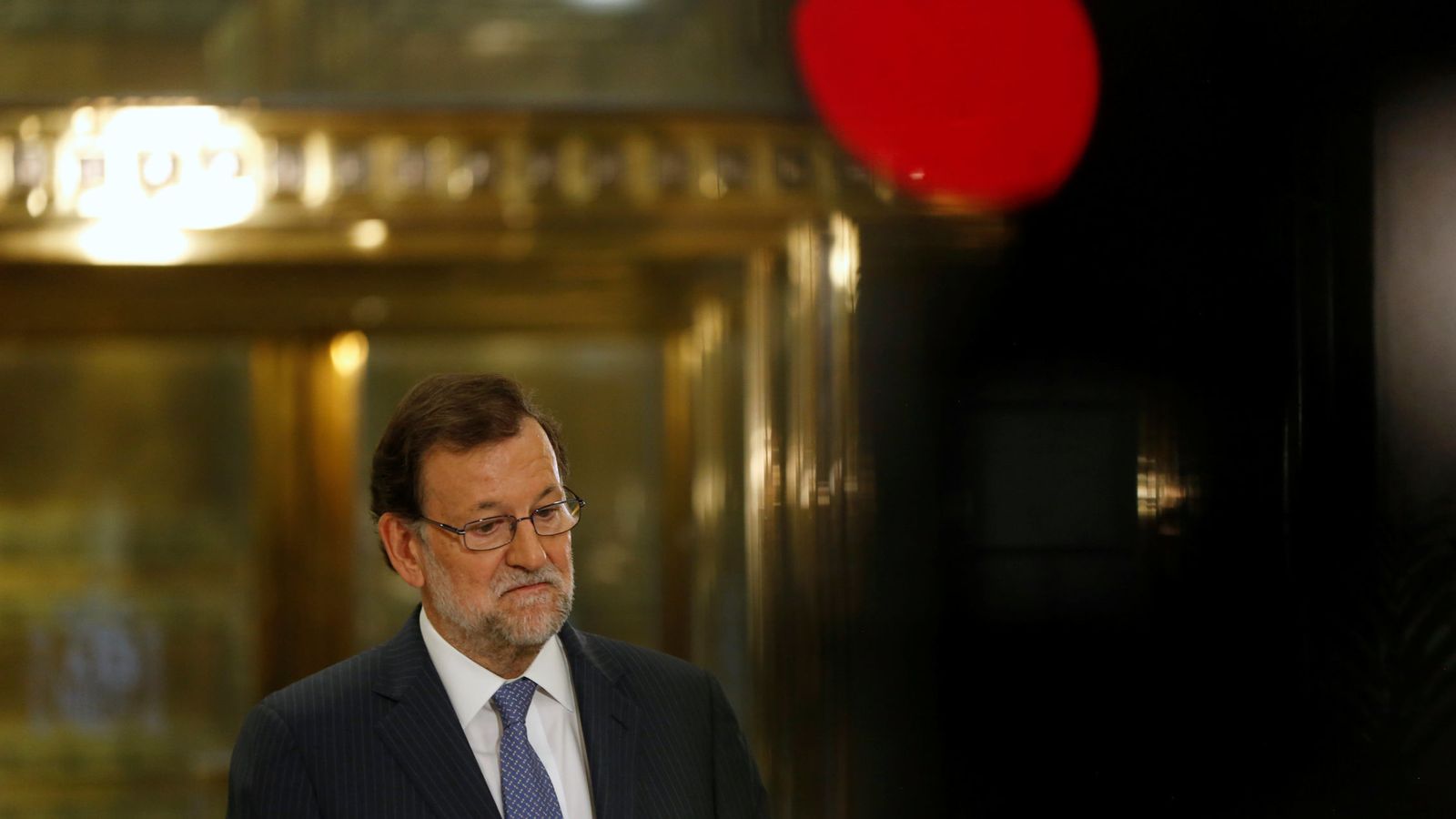 Foto: El presidente del Gobierno en funciones, Mariano Rajoy, durante una rueda de prensa en el Congreso. (EFE)