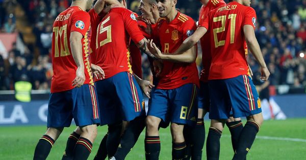 Foto: La Selección Española en Mestalla durante el partido frente a Noruega. (Efe)