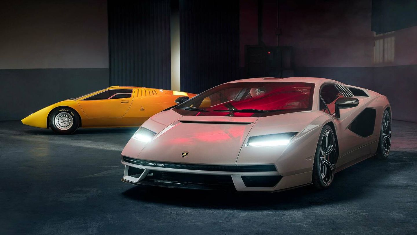En 2021 Lamborghini lanzó tres productos nuevos, uno de ellos este Countach LPI 800-4.