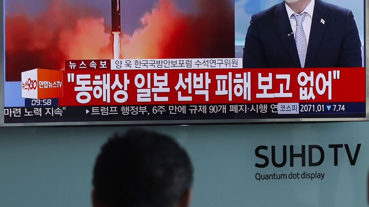 Corea del Norte dice que los misiles eran un ensayo para alcanzar bases de EEUU