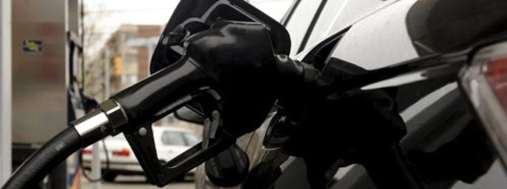 Foto: La segunda fase de la 'operación salida' arranca con la gasolina en récord