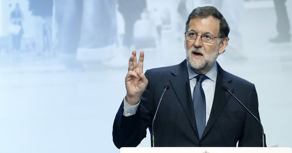 Foto: Mariano Rajoy, durante su intervención en la inauguración de la jornada sobre infraestructuras 'Conectados al futuro'. (EFE)