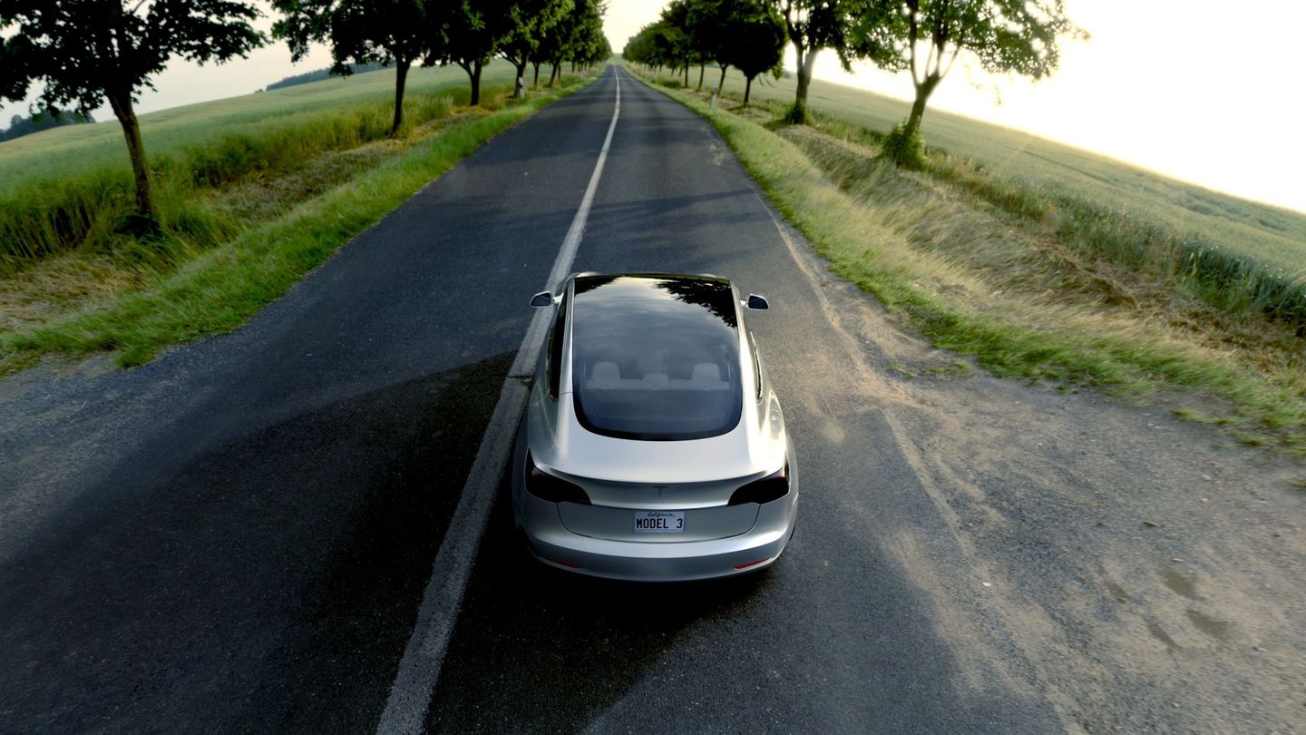 Detalle del Model 3 que Tesla ha presentado esta madrugada en California. (Tesla)